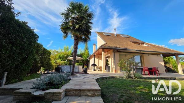 Maison à vendre 8 pièces 240 m² Villennes-sur-Seine