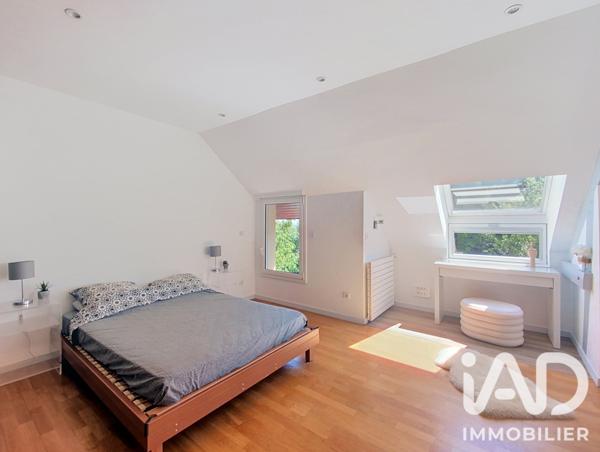 Maison à vendre 8 pièces 240 m² Villennes-sur-Seine