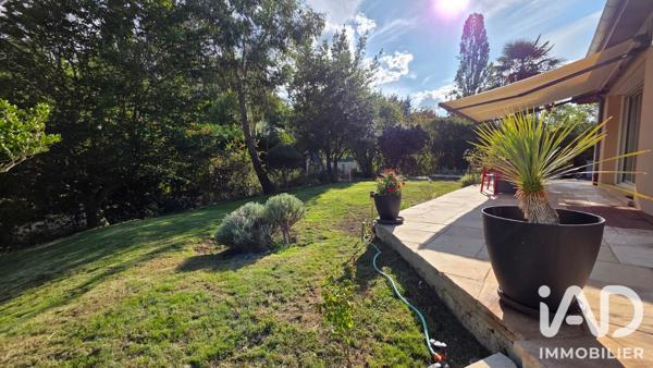 Maison à vendre 8 pièces 240 m² Villennes-sur-Seine