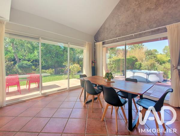 Maison à vendre 8 pièces 240 m² Villennes-sur-Seine