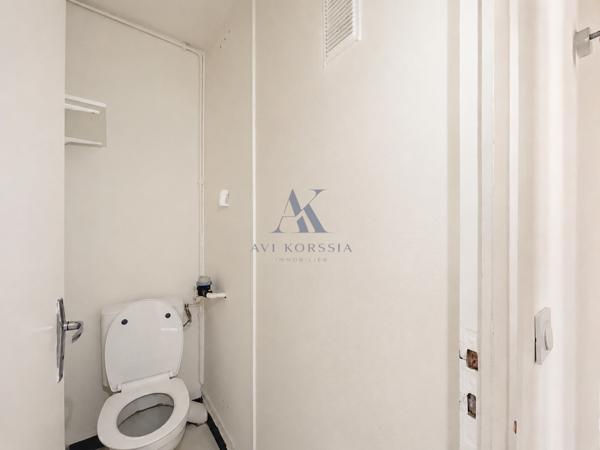 Villeurbanne – Appartement T4 72 m², 3 chambres avec parking et cave