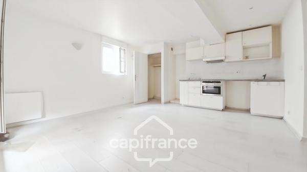 Boissy-Saint-Léger-A vendre studio 25,19 m2-5mn Mairie-10 mn RER A-Proche commerces-Idéal Investisseur ou 1er achat