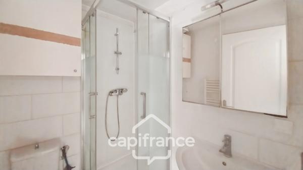 Boissy-Saint-Léger-A vendre studio 25,19 m2-5mn Mairie-10 mn RER A-Proche commerces-Idéal Investisseur ou 1er achat