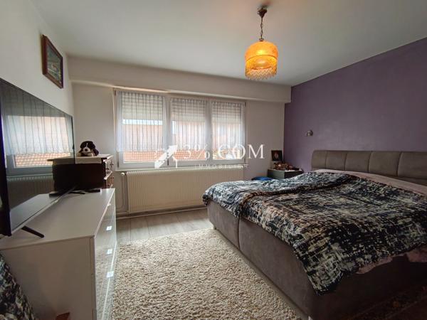 Appartement 4 pièce(s) 3 chambre(s) 142 m²