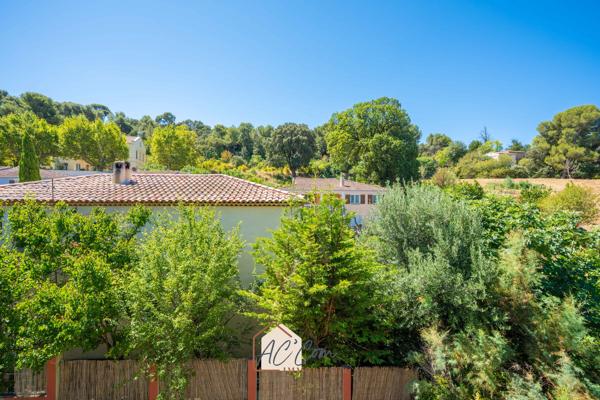 MARSEILLE 13013 – DOMAINE DES FLEURS – T4 DE 78 M² – TERRASSE PLEIN SUD + 2 PARKINGS EN SOUS-SOL EN SUS