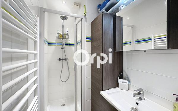 Appartement à vendre    3 pièces • 54,54 m2 Paris 15