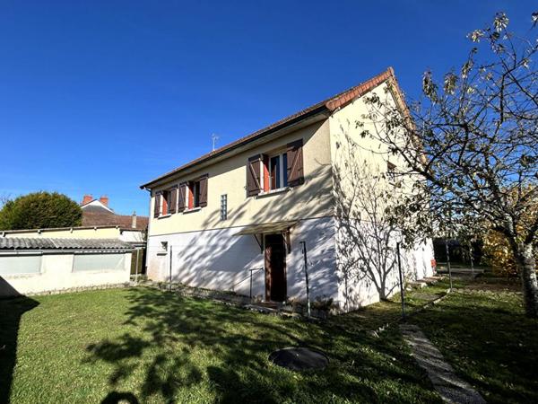 Jolie Maison Challuy 5 pièce(s) 132.90 m2