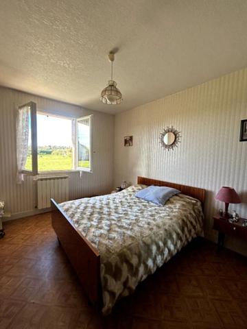 Jolie Maison Challuy 5 pièce(s) 132.90 m2