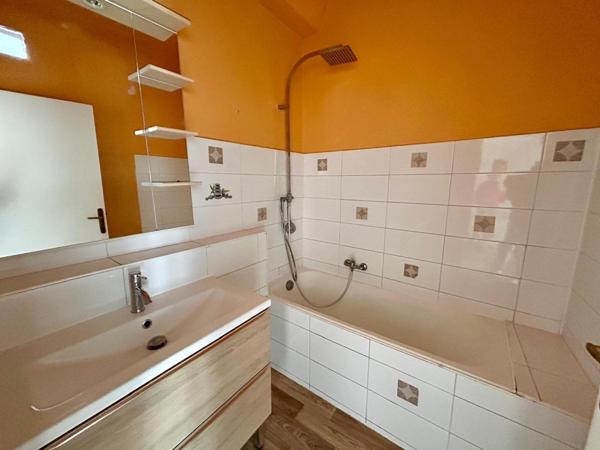 Appartement à Fréjus, 83600 - 3 pièces 60m²