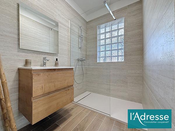 Appartement 2 pièces entièrement rénové avec goût au coeur de Mezzavia