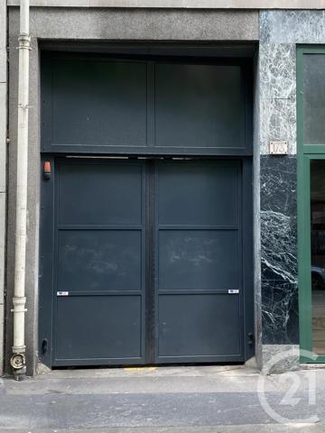 Parking à vendre  12 m 2   PARIS  - 75015