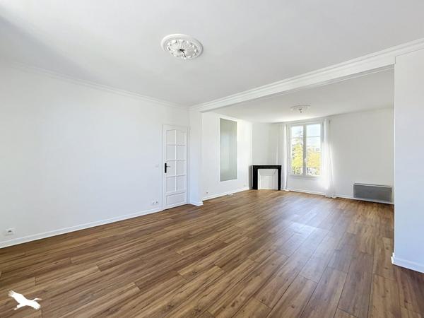 Maison 644 000 € Poissy 7 p 150 m² DPE E