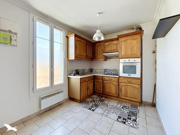 Maison 644 000 € Poissy 7 p 150 m² DPE E
