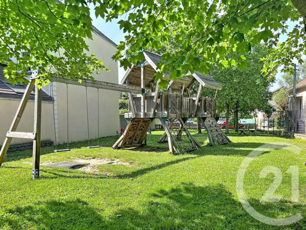 Appartement F3 à vendre  3 pièces - 71 m 2   CHATOU  - 78