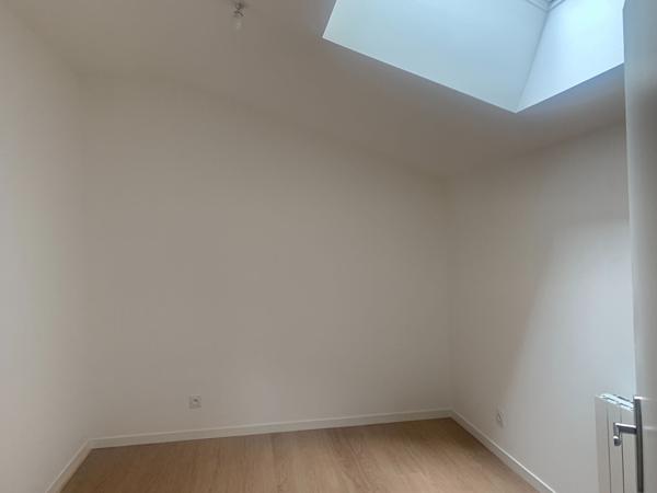 Appartement à louer Pontivy : 3 pièces, 80m² avec 2 chambre(s) à 716€ - AJP Immobilier Pontivy
