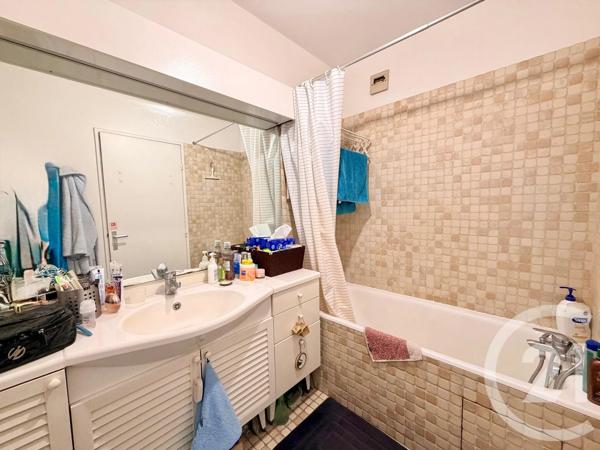 Appartement F2 à vendre  2 pièces - 48 m 2   PARIS  - 75014