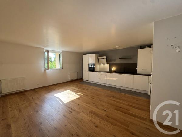 Appartement 2 Pièces à vendre  2 pièces - 61 m 2   FONTAINEBLEAU  - 77