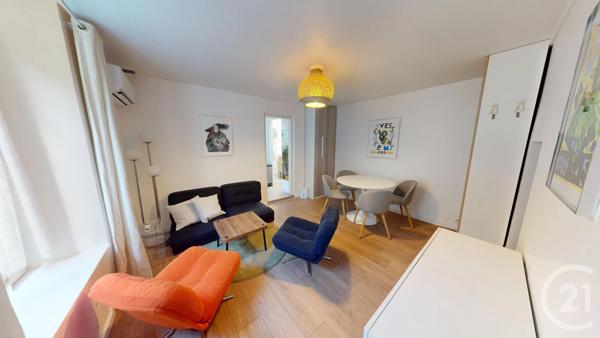 Appartement 2 Pièces à vendre  2 pièces - 61 m 2   FONTAINEBLEAU  - 77