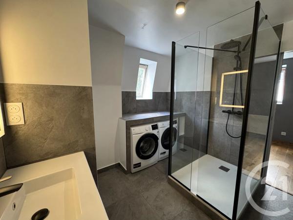 Appartement 2 Pièces à vendre  2 pièces - 61 m 2   FONTAINEBLEAU  - 77