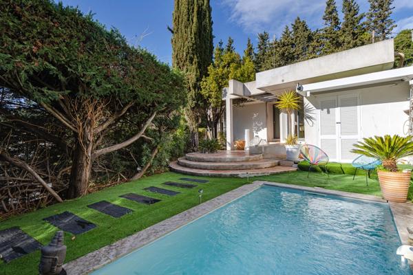 Marseille 7ᵉ – Corniche Kennedy | Villa confidentielle avec vue mer panoramique