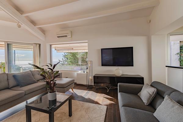 Marseille 7ᵉ – Corniche Kennedy | Villa confidentielle avec vue mer panoramique