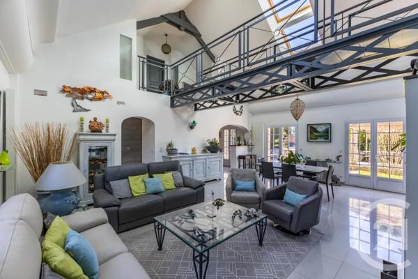 Maison à vendre  7 pièces - 225 m 2   ROCHEFORT EN YVELINES  - 78