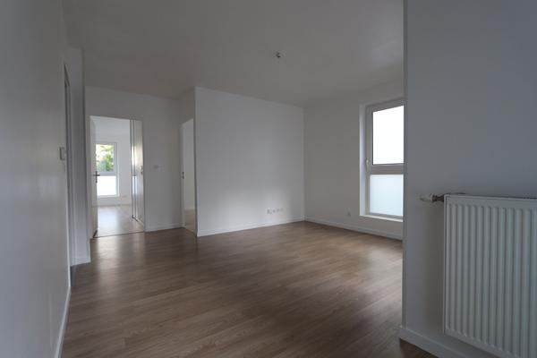 ORLEANS - PROCHE GARE - Appartement  3 pièces 57 m2 - entièrement repeint + cuisine neuve