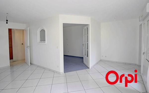 Maison à vendre    5 pièces •  Cailloux-sur-Fontaines