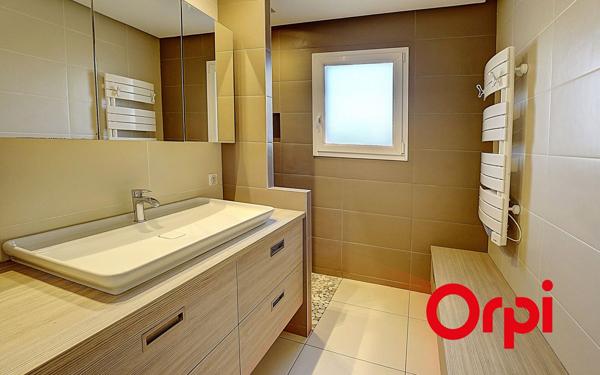 Maison à vendre    5 pièces •  Cailloux-sur-Fontaines