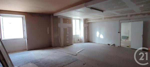 Maison à vendre  20 pièces - 571,20 m 2   PITHIVIERS  - 45