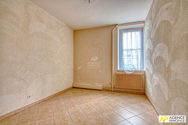 Versailles Montreuil Appartement Rez de Chaussée 2 Pièces 46.9M² 305 000 € **  - Référence  28317