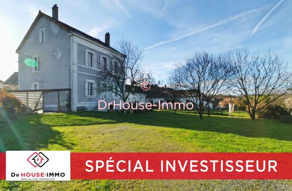 Immeuble à vendre 10 pièces de 256 m²