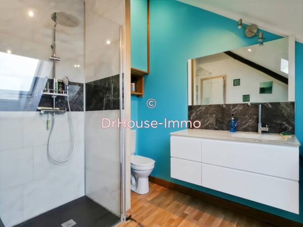 Immeuble à vendre 10 pièces de 256 m²