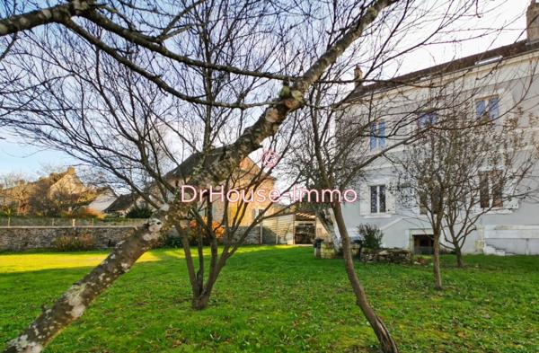 Immeuble à vendre 10 pièces de 256 m²