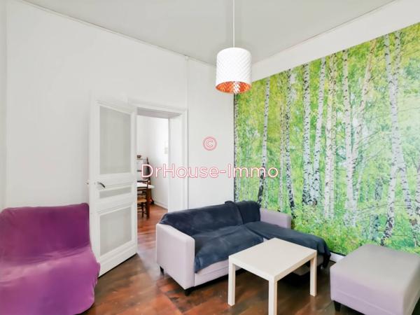 Immeuble à vendre 10 pièces de 256 m²