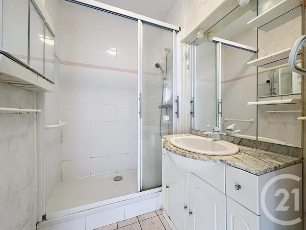 Appartement F2 à vendre  2 pièces - 49,74 m2 LA CHAPELLE ST LUC - 10