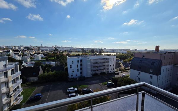 Appartement à vendre    2 pièces •  Brest