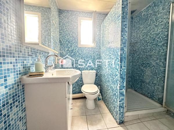 A VISITER SUR AVIGNON, MAISON DE 90 M² AVEC SON ANNEXE 60 M² ET PAVILLON 61 M²