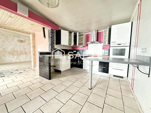 A VISITER SUR AVIGNON, MAISON DE 90 M² AVEC SON ANNEXE 60 M² ET PAVILLON 61 M²