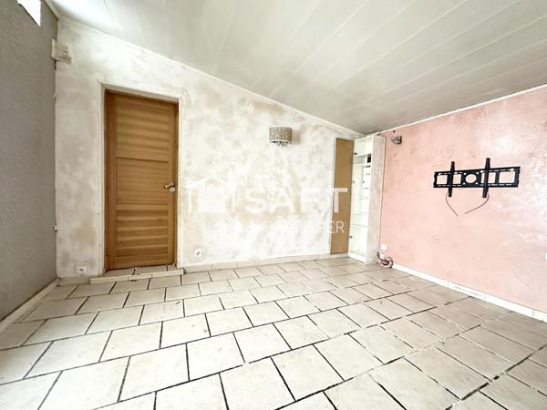 A VISITER SUR AVIGNON, MAISON DE 90 M² AVEC SON ANNEXE 60 M² ET PAVILLON 61 M²