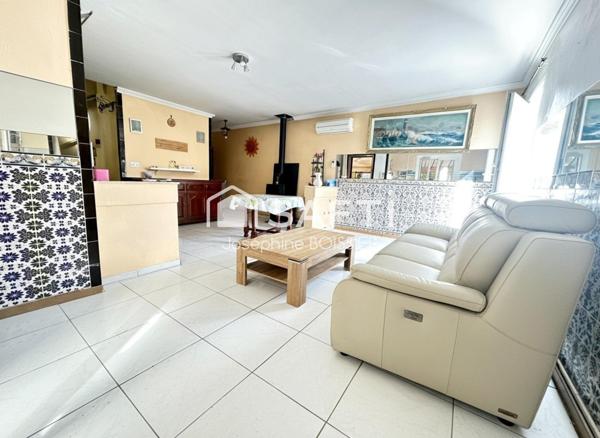 A VISITER SUR AVIGNON, MAISON DE 90 M² AVEC SON ANNEXE 60 M² ET PAVILLON 61 M²