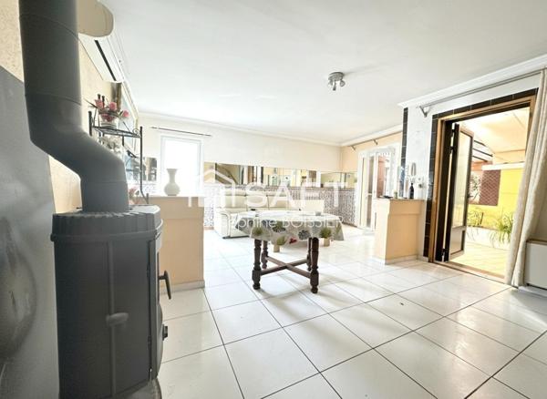 A VISITER SUR AVIGNON, MAISON DE 90 M² AVEC SON ANNEXE 60 M² ET PAVILLON 61 M²