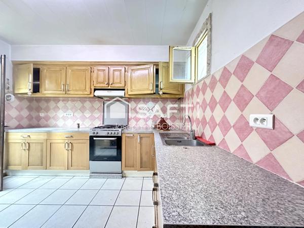 A VISITER SUR AVIGNON, MAISON DE 90 M² AVEC SON ANNEXE 60 M² ET PAVILLON 61 M²