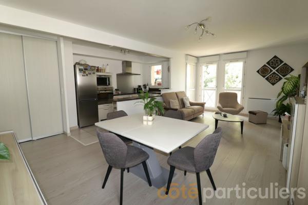 Vente
                Appartement73,6 m² - 3 Pièces -
                    ORLEANS (45100)