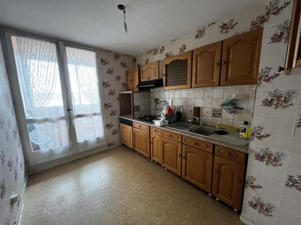 Appartement à vendre |  Saint-Pierre-des-Corps |  5 pièces | 75 m²