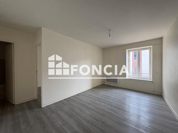 Location Appartement 3 pièces 47.19 m² - 47 RUE DU COQ ST MARCEAU Orleans 45100