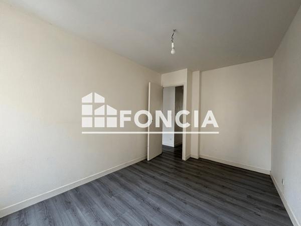 Location Appartement 3 pièces 47.19 m² - 47 RUE DU COQ ST MARCEAU Orleans 45100