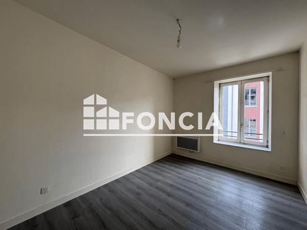 Location Appartement 3 pièces 47.19 m² - 47 RUE DU COQ ST MARCEAU Orleans 45100