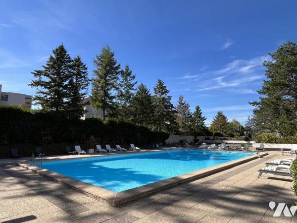  Appartement  type IV, rue Isabelle de Portugal, avec garage, dans résidence avec piscine