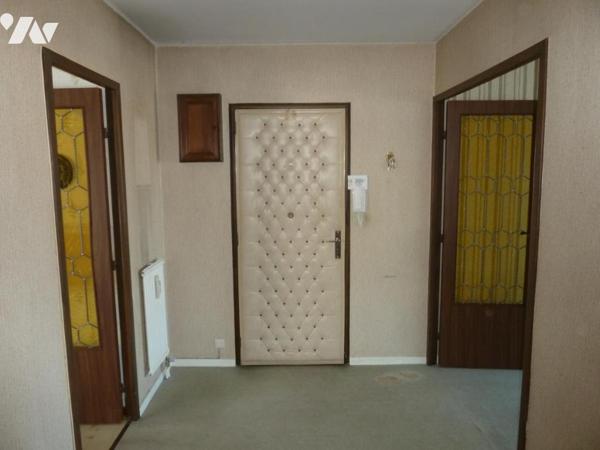  Appartement  type IV, rue Isabelle de Portugal, avec garage, dans résidence avec piscine